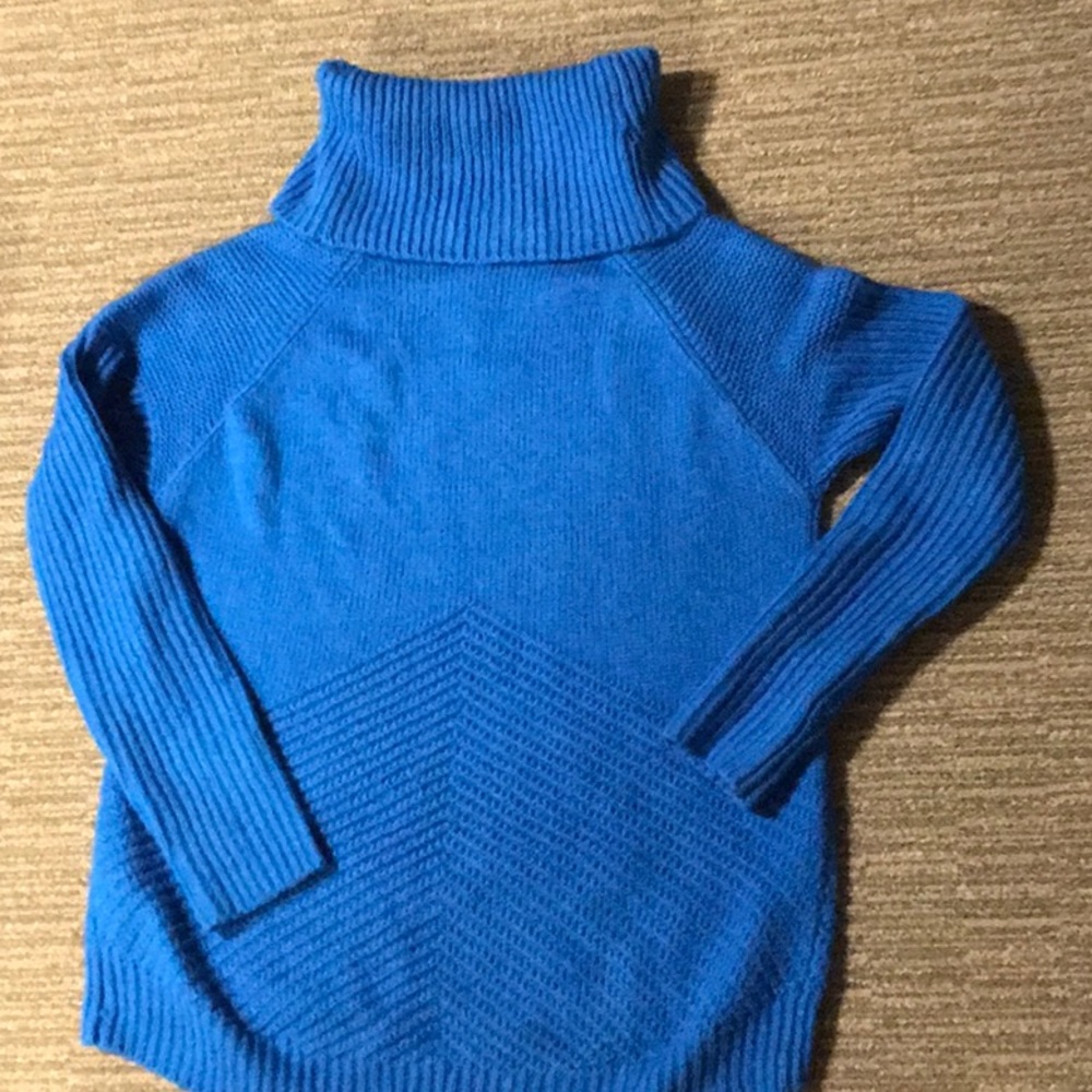 Oversized bright blue sweater